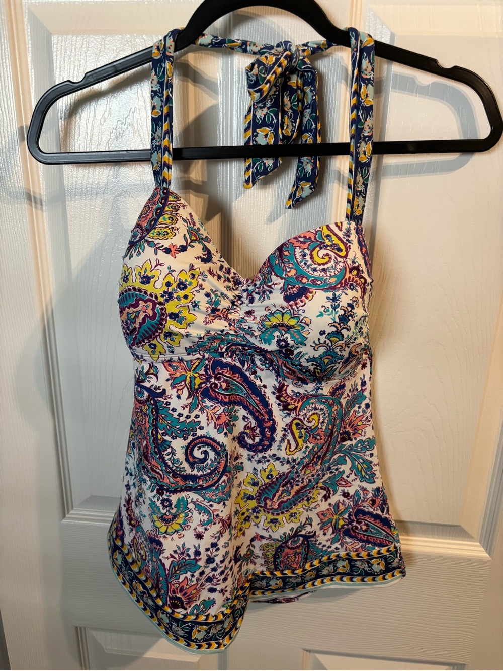 Liz Claiborne White Paisley Halter Tankini top with Blue and Yellow Accents